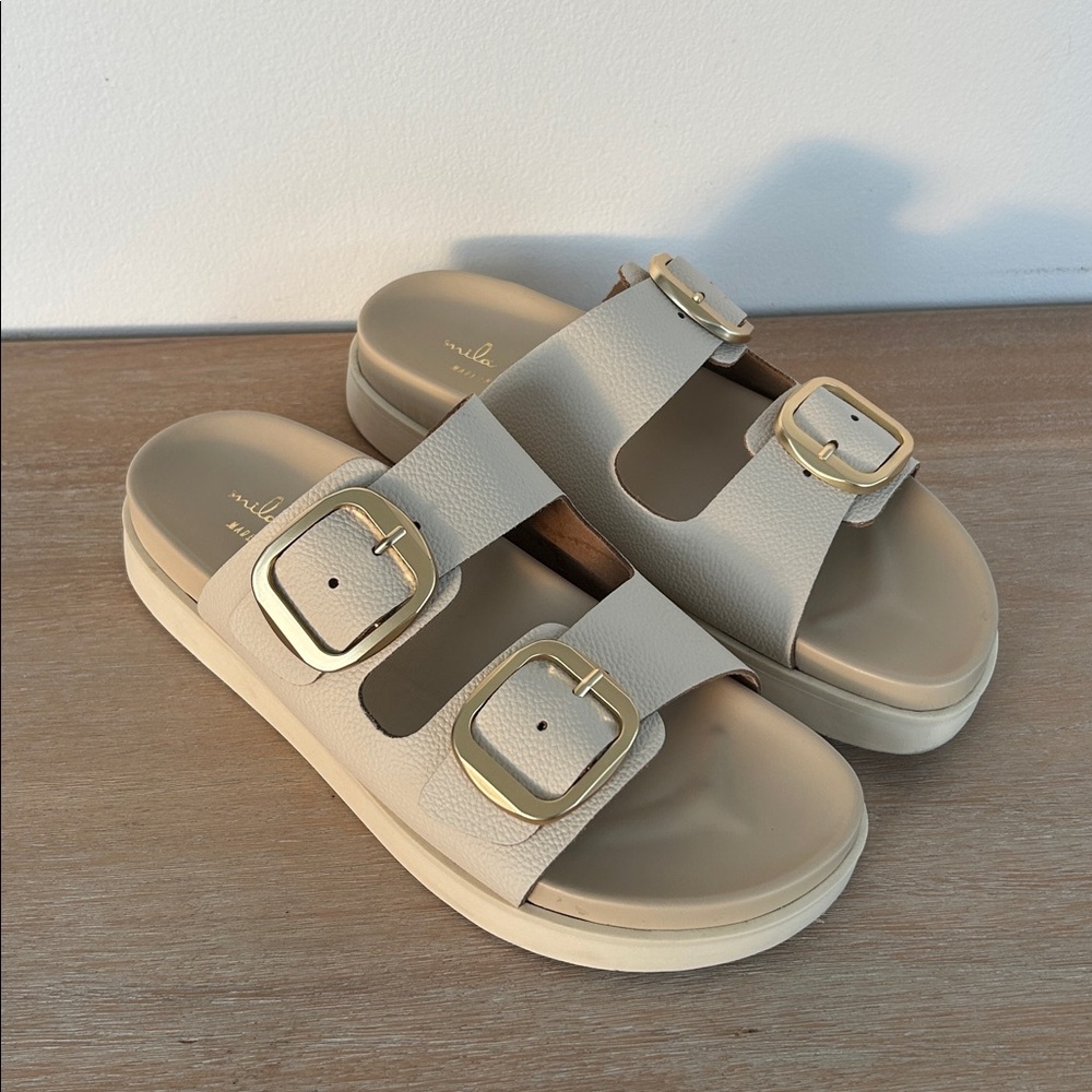 Mila Paoli Made in Italy Gold Buckle Slide Sandal, women’s size 8